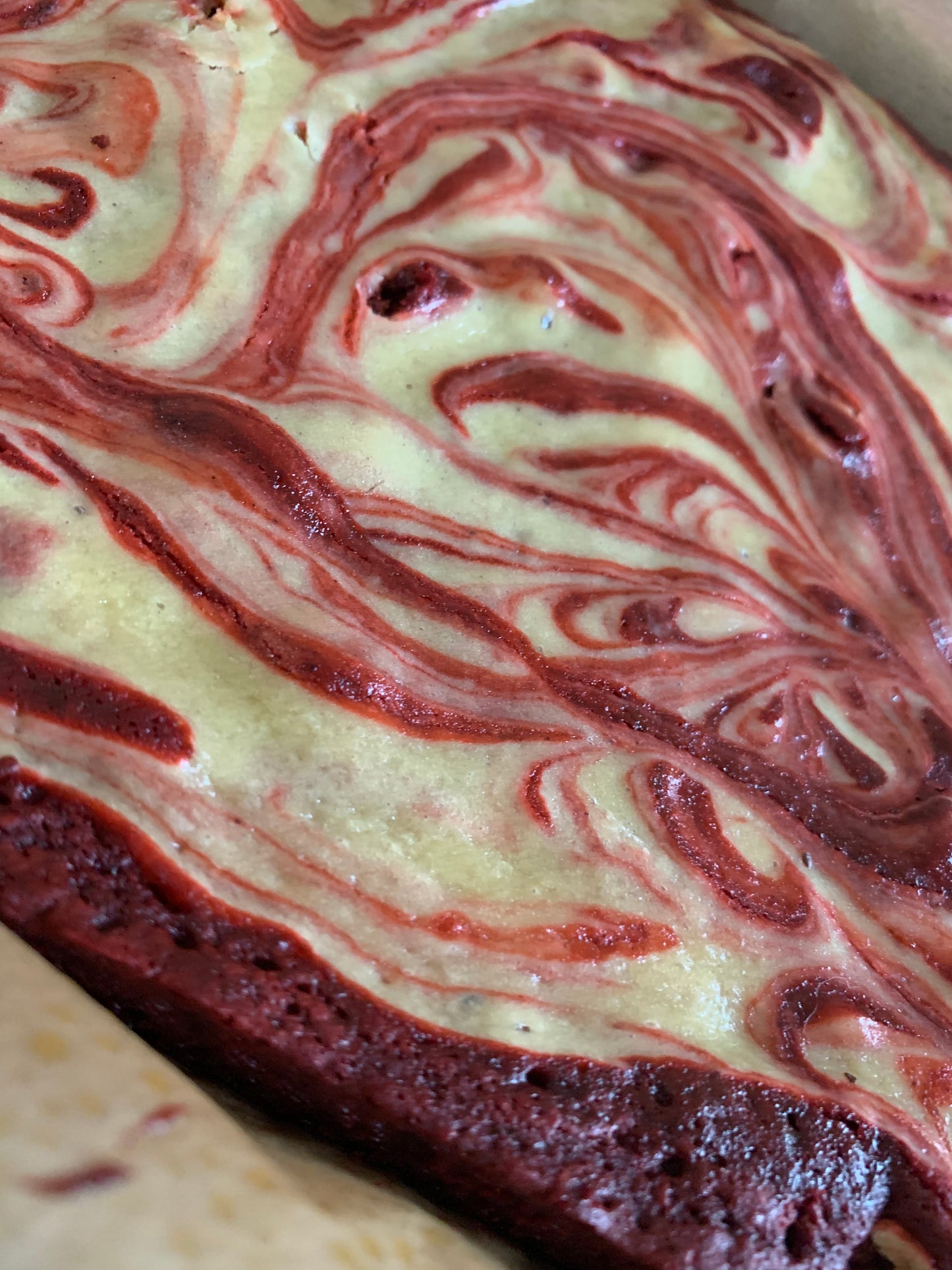 Red Velvet Cheesecake Brownies (Pan)