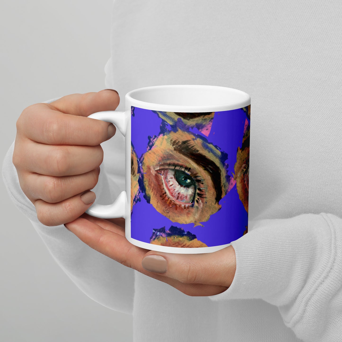 White glossy mug